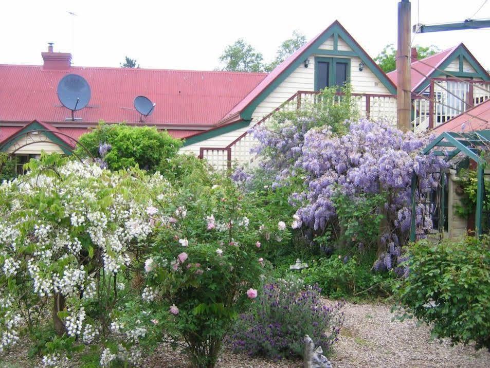 Bed and Breakfast Crabtree House Grove Esterno foto
